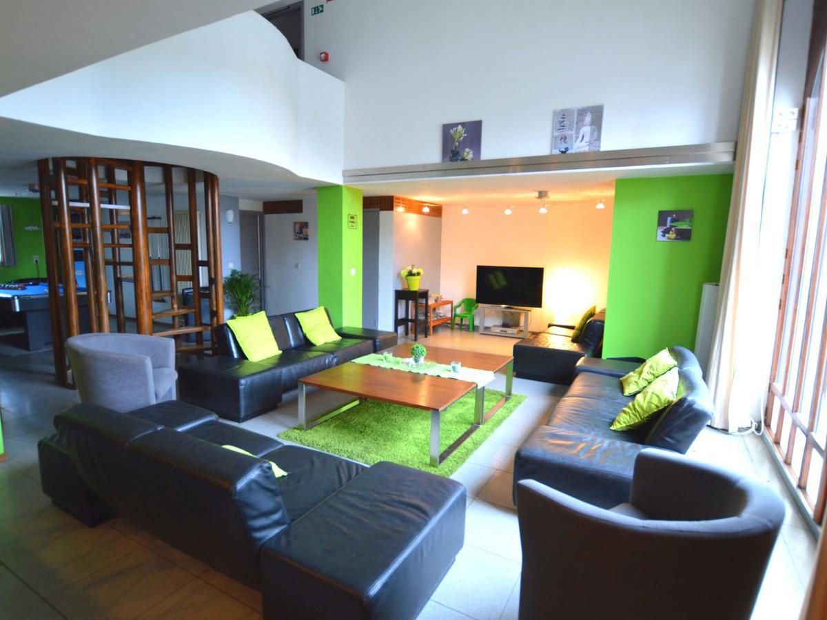 Charming Farmhouse In Waimes With Pool Екстериор снимка